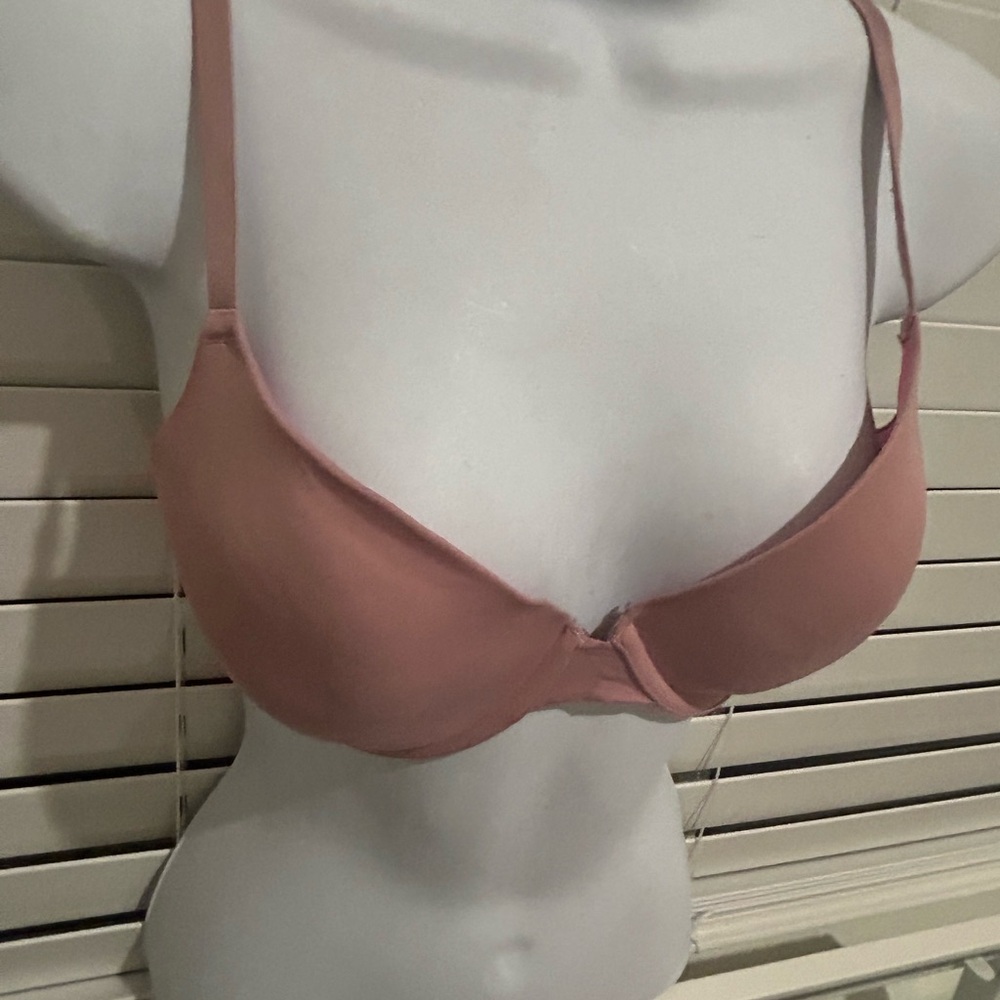 PINK Victoria's Secret Dusty Rose Bra